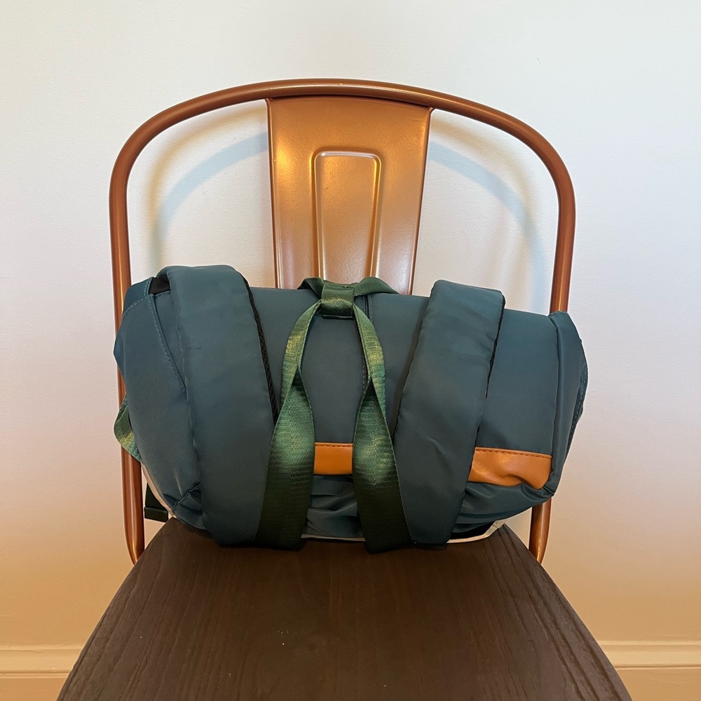 Backpack Cooler - Picture 4 of 9